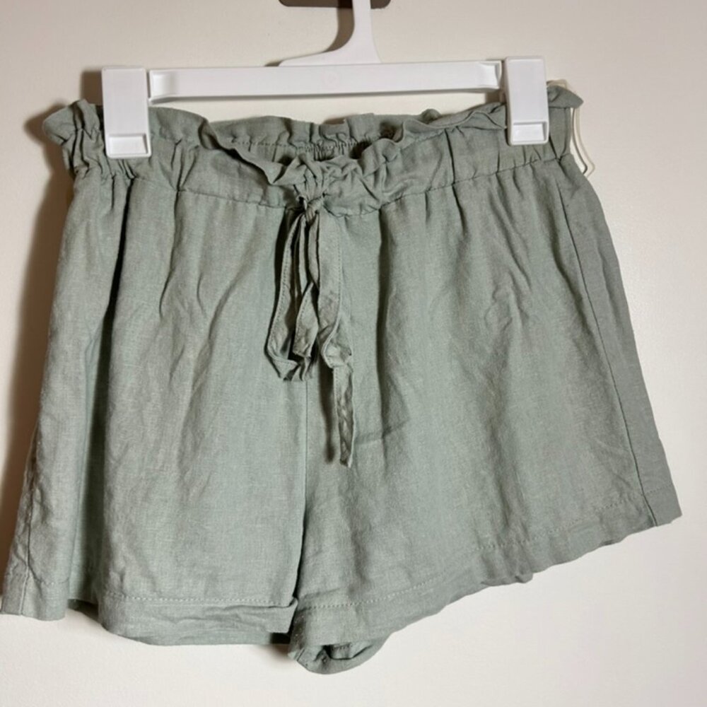 light green medium linen shorts